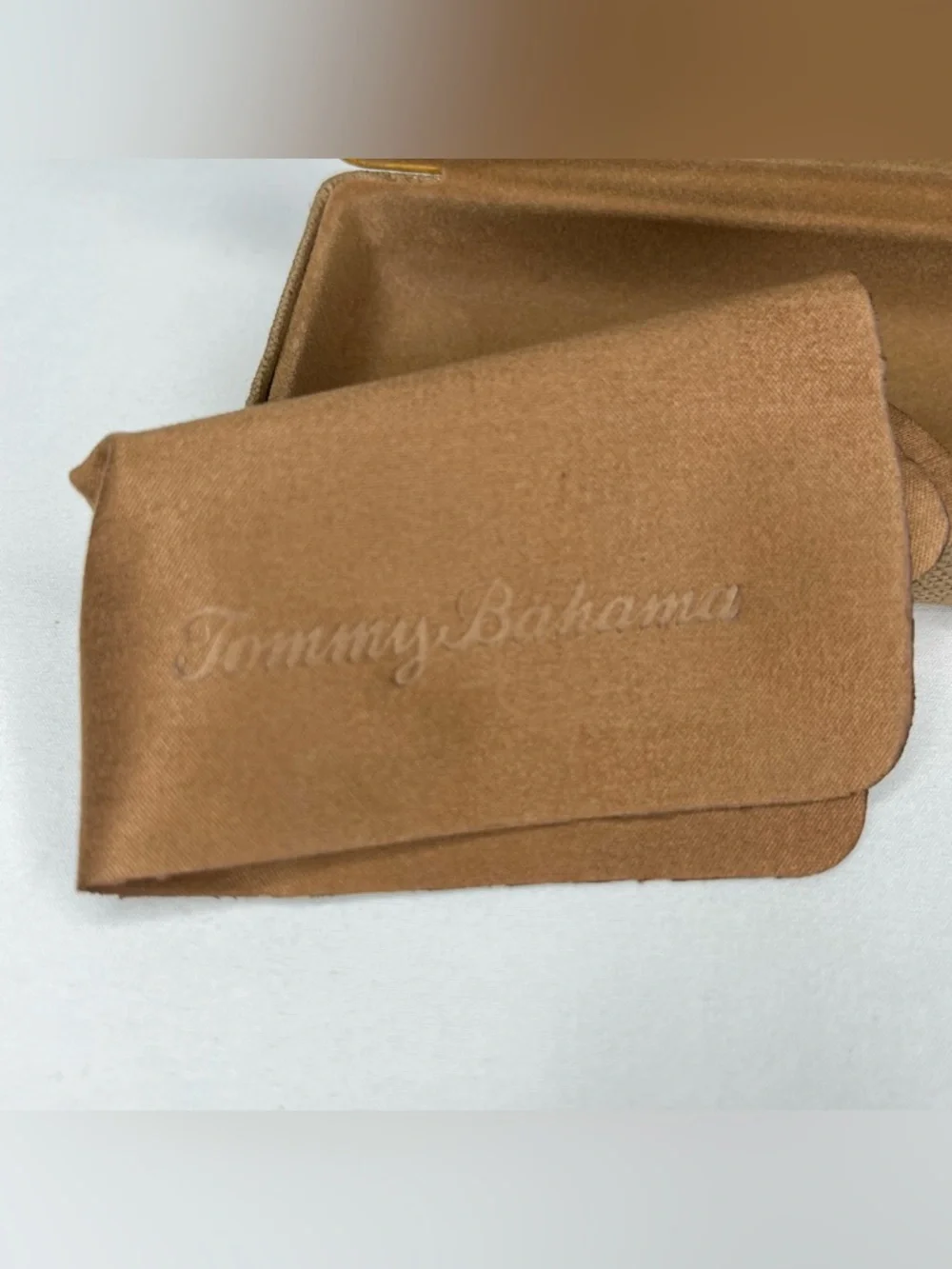 Tommy Bahama Brown Hard Shell Eyeglasses Case With Logo